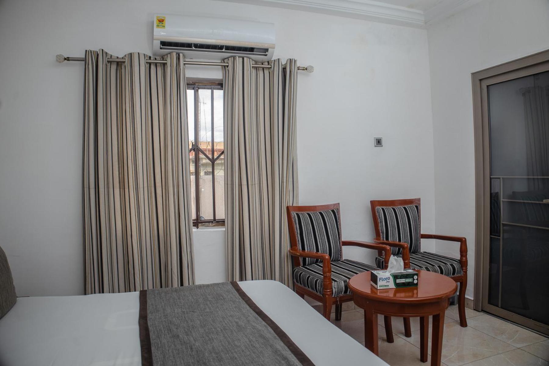 Stadium Hotel Kumasi Exterior photo
